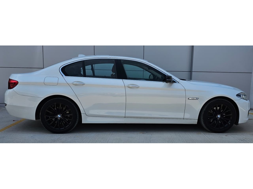 BMW 5 Series 520d Luxury Line