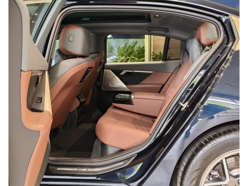 BMW 5 Series 530Li LWB