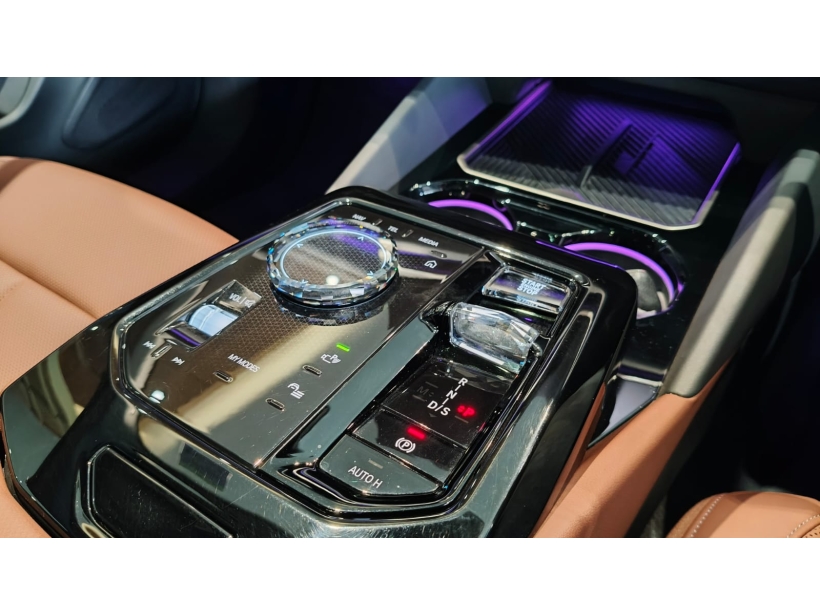 BMW 5 Series 530Li LWB