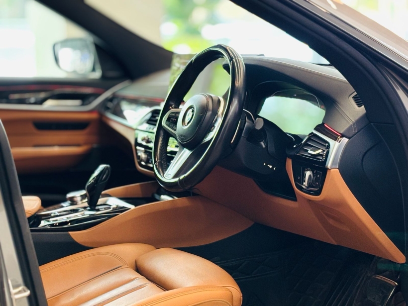 BMW 6 Series GT 630i M Sport Signature