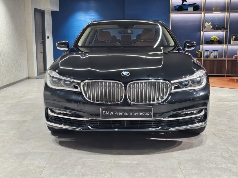 BMW 7 Series 740Li DPE Signature