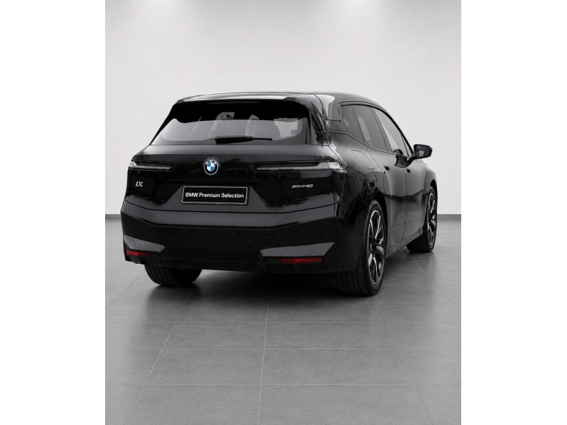 BMW iX xDrive40