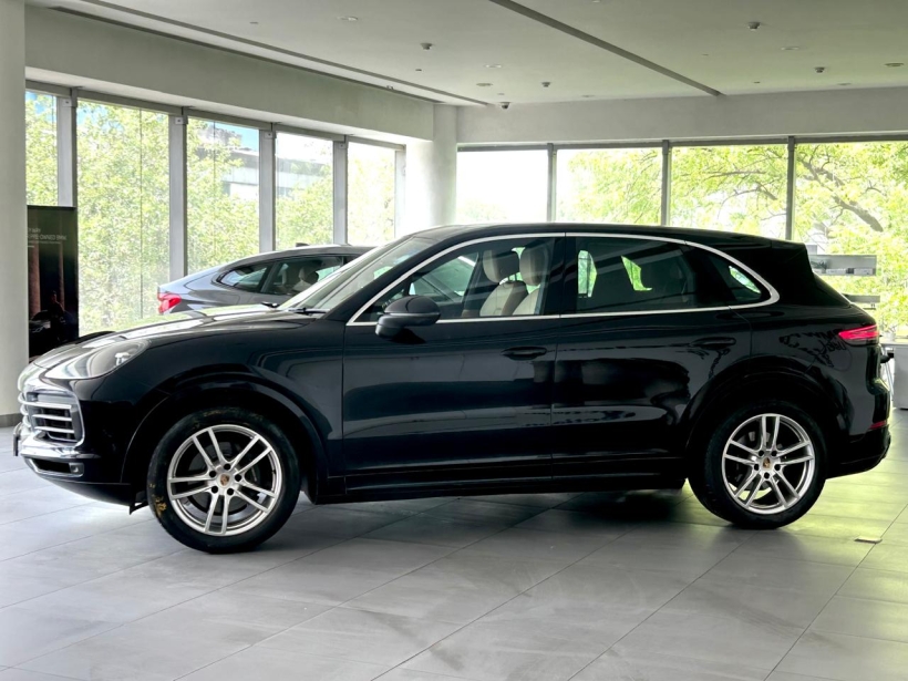 Porsche Cayenne Platinum Edition