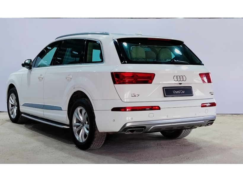 Audi Q7 45 TDI Technology Pack + Sunroof