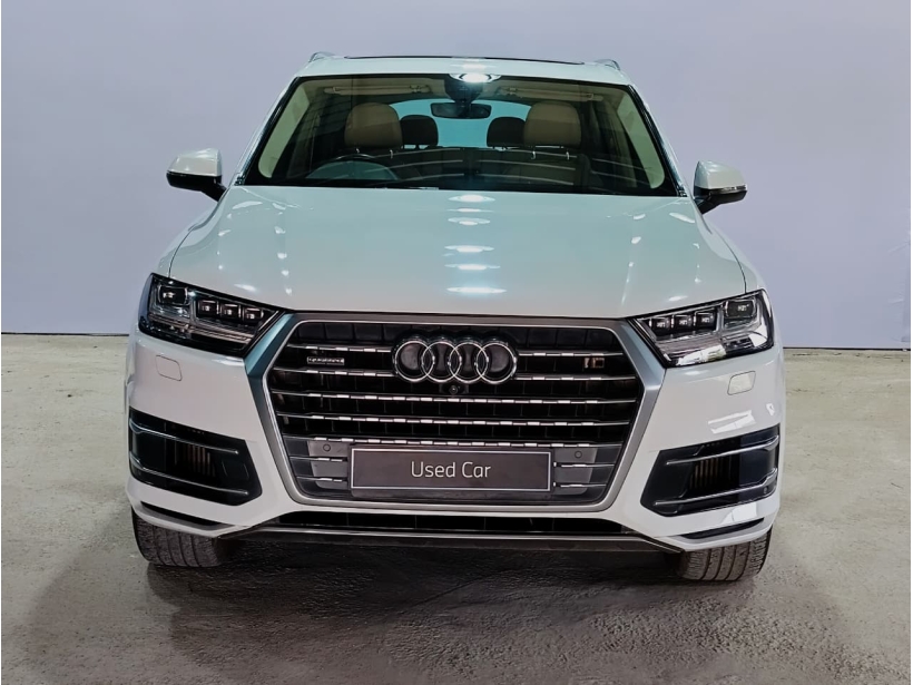 Audi Q7 45 TDI Technology Pack + Sunroof