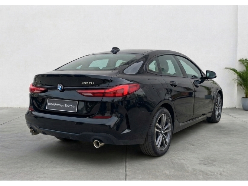 BMW 2 Series 220i M Sport