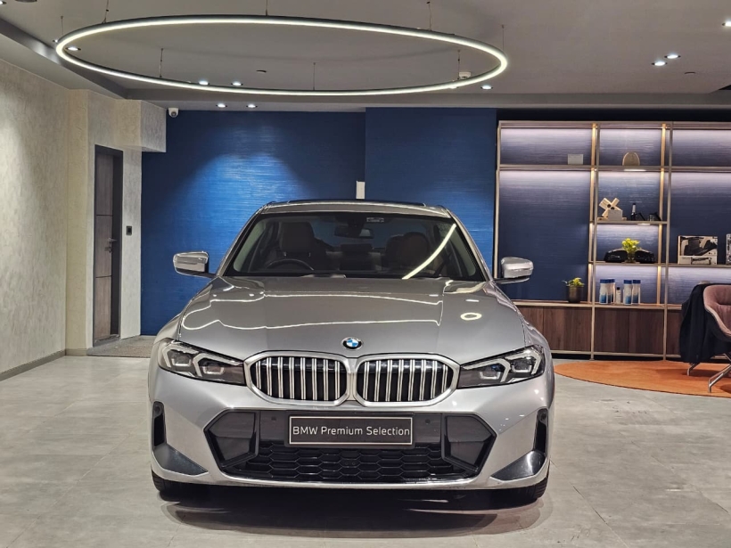 BMW 3 Series Gran Limousine 330Li M Sport