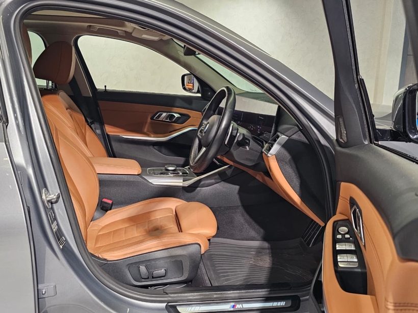 BMW 3 Series Gran Limousine 330Li M Sport