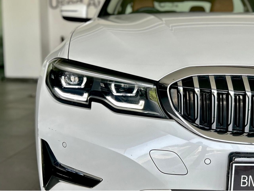 BMW 3 Series Gran Limousine 330Li Luxury Line