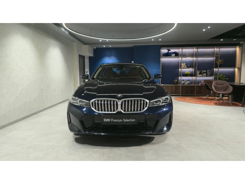 BMW 3 Series 330Li M Sport