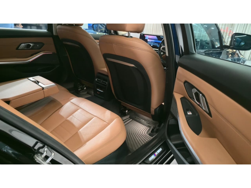 BMW 3 Series 330Li M Sport