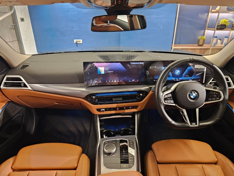 BMW 3 Series Gran Limousine 330Li M Sport
