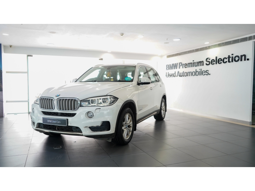 BMW X5 xDrive30d Design Pure Experience