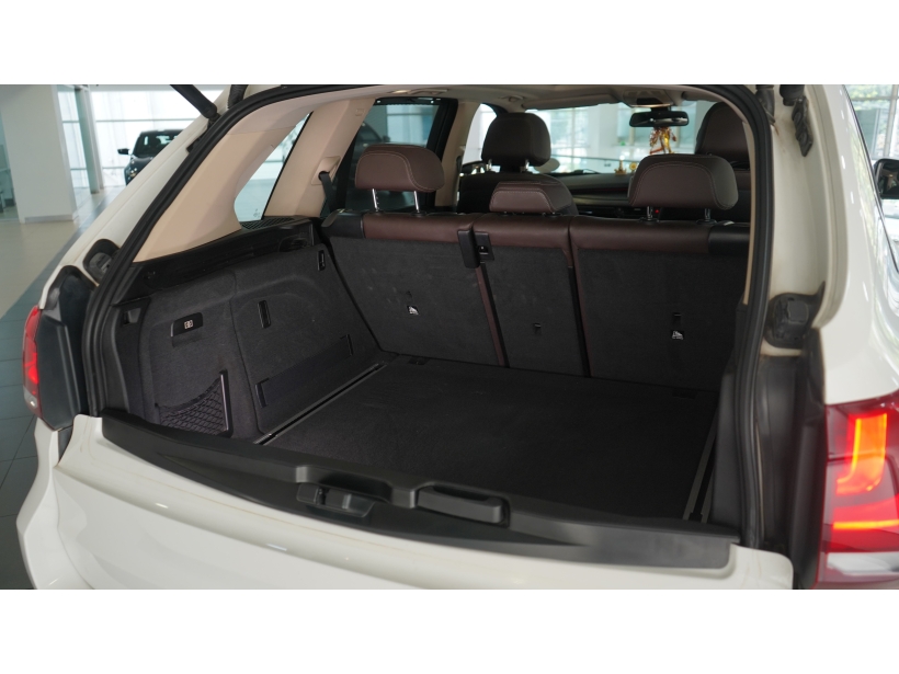 BMW X5 xDrive30d Design Pure Experience