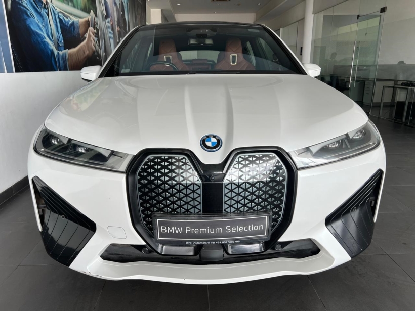 BMW iX xDrive40