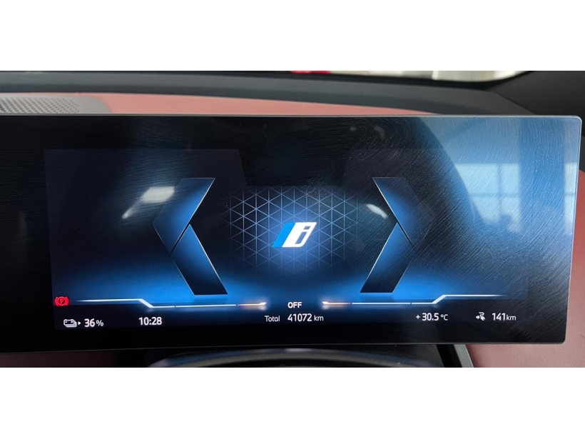 BMW iX xDrive40