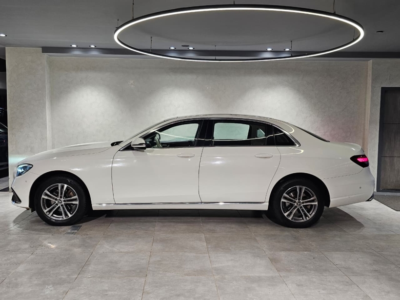 Mercedes Benz E Class 220 CDI AT