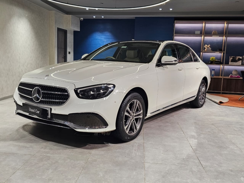 Mercedes Benz E Class 220 CDI AT