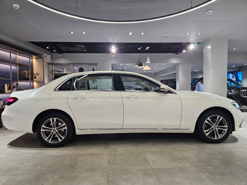Mercedes Benz E Class 220 CDI AT