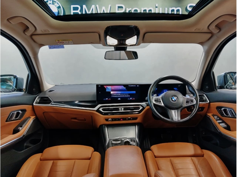 BMW 3 Series Gran Limousine 330Li M Sport