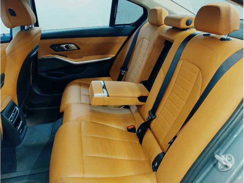 BMW 3 Series Gran Limousine 330Li M Sport
