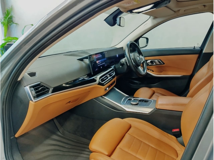 BMW 3 Series Gran Limousine 330Li M Sport