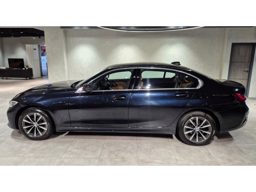 BMW 3 Series Gran Limousine 320Ld Luxury Line