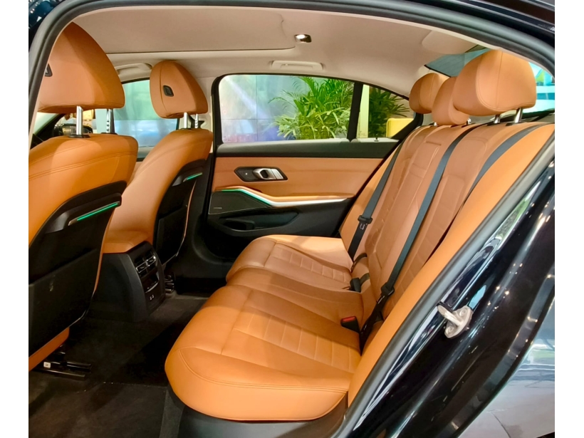 BMW 3 Series Gran Limousine 330Li M Sport