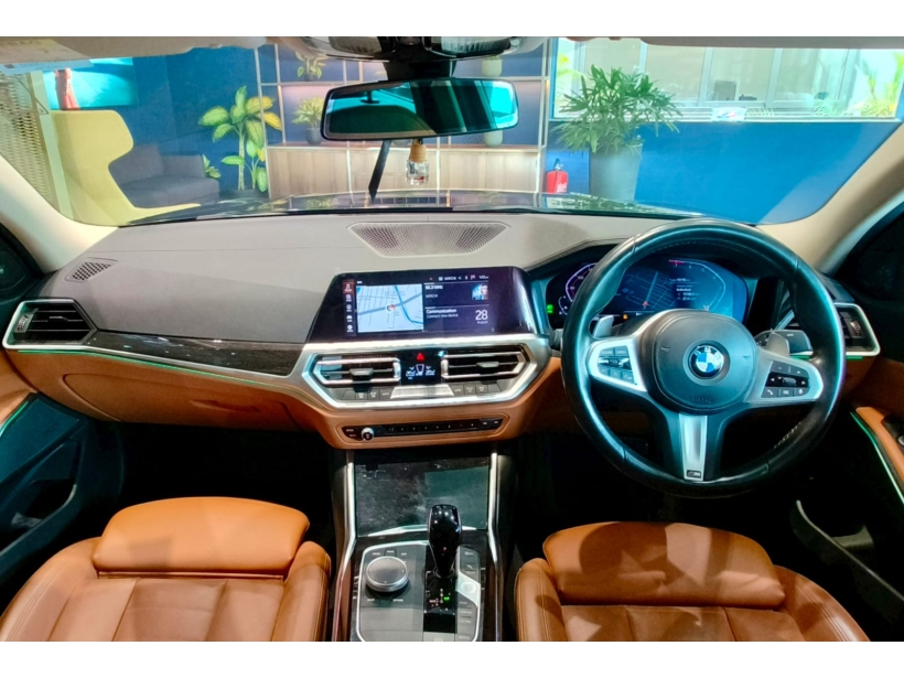 BMW 3 Series Gran Limousine 330Li M Sport