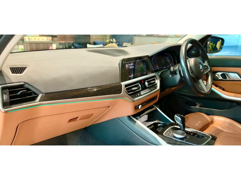 BMW 3 Series Gran Limousine 330Li M Sport