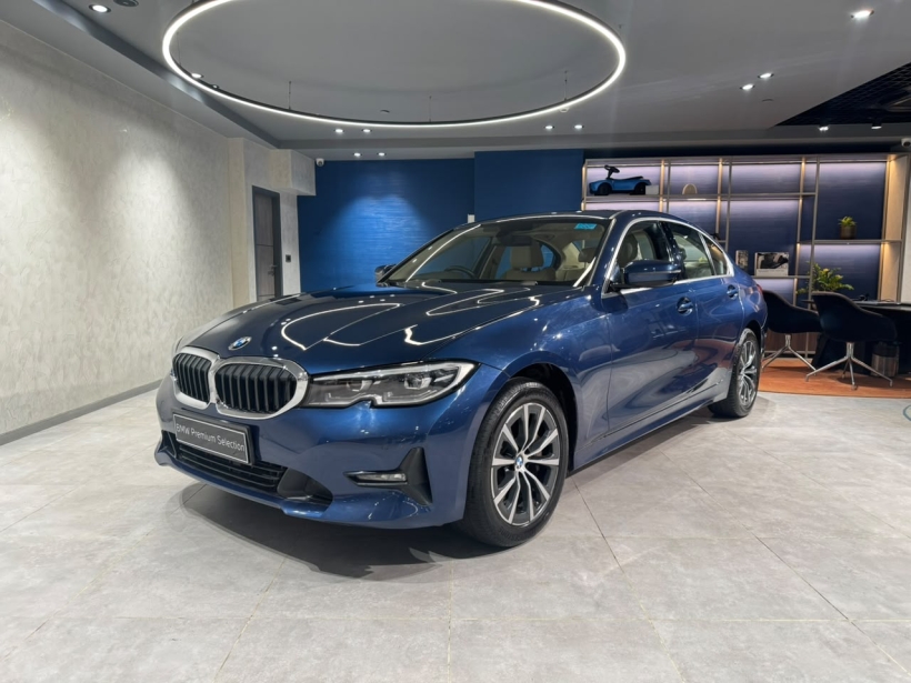BMW 3 Series 330i Sport
