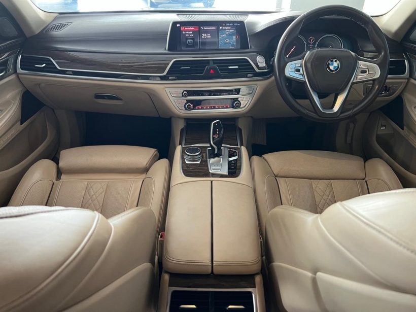 BMW 7 Series 730Ld DPE Signature