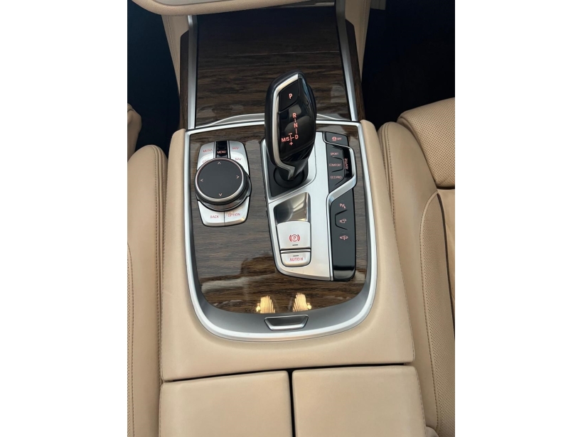 BMW 7 Series 730Ld DPE Signature