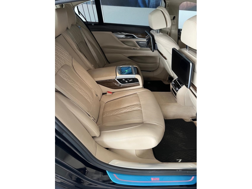 BMW 7 Series 730Ld DPE Signature
