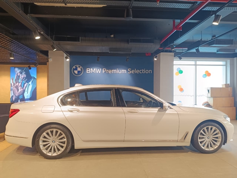 BMW 7 Series 730d