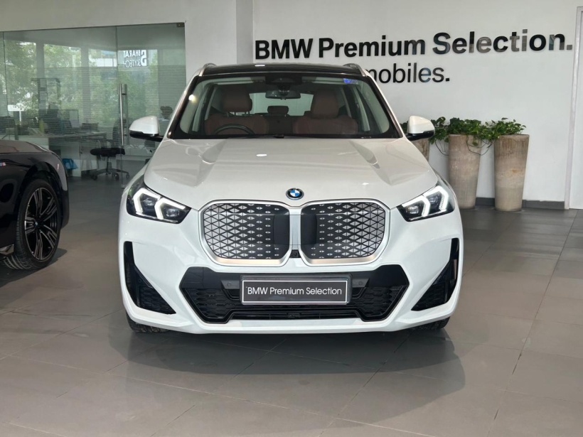 BMW iX1 eDrive20L M Sport