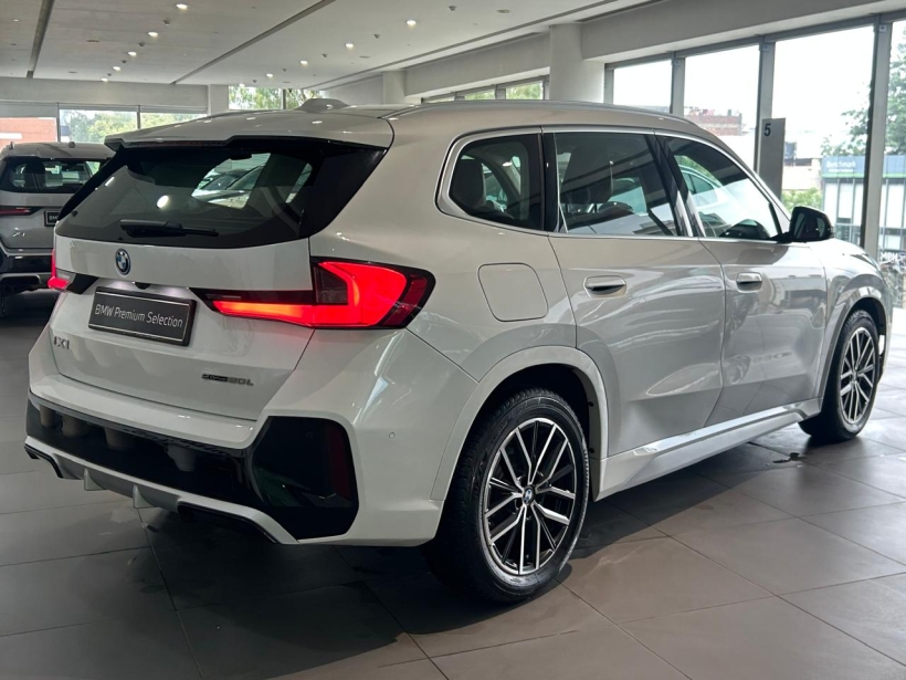 BMW iX1 eDrive20L M Sport