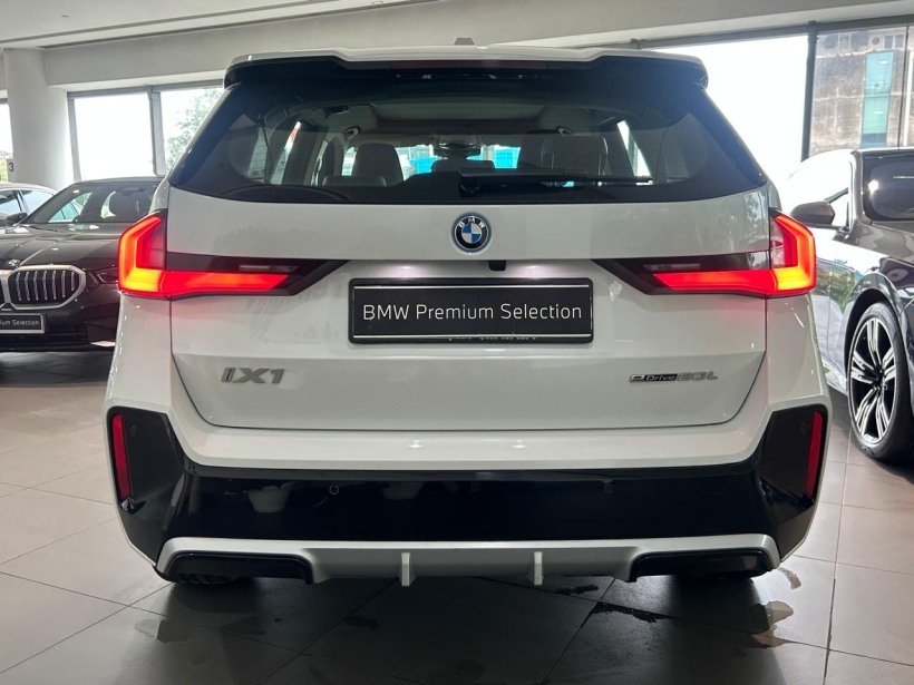 BMW iX1 eDrive20L M Sport