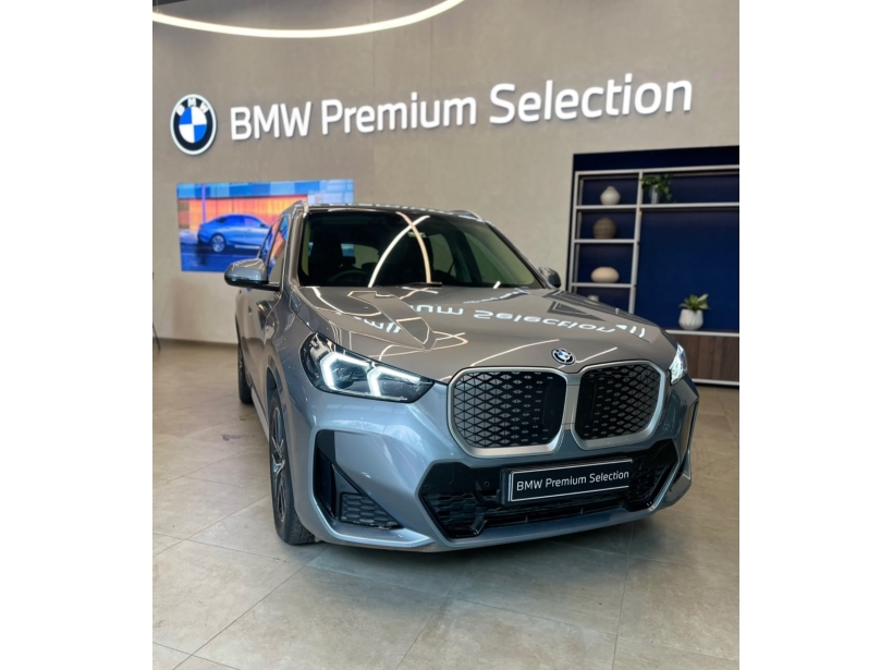 BMW iX1 eDrive20L M Sport