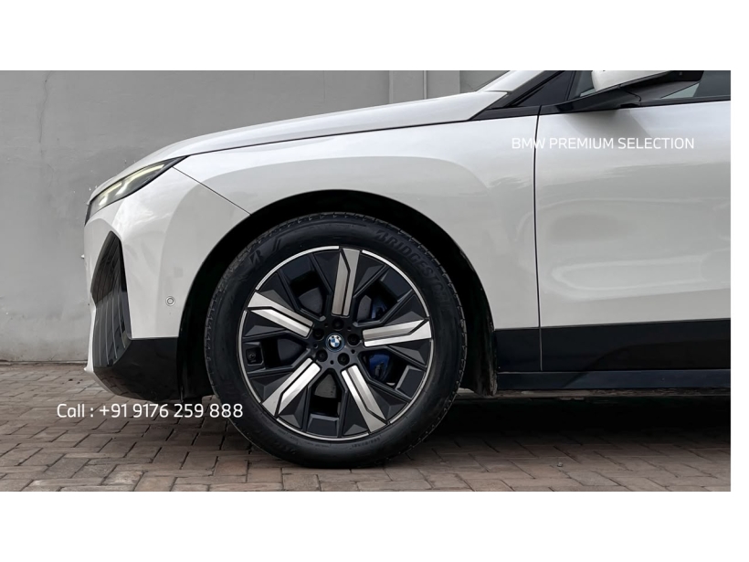 BMW iX xDrive40