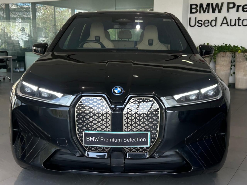 BMW iX xDrive50
