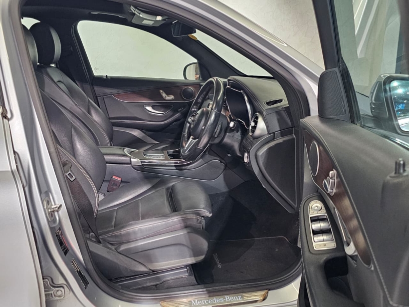 Mercedes Benz GLC 200 Progressive