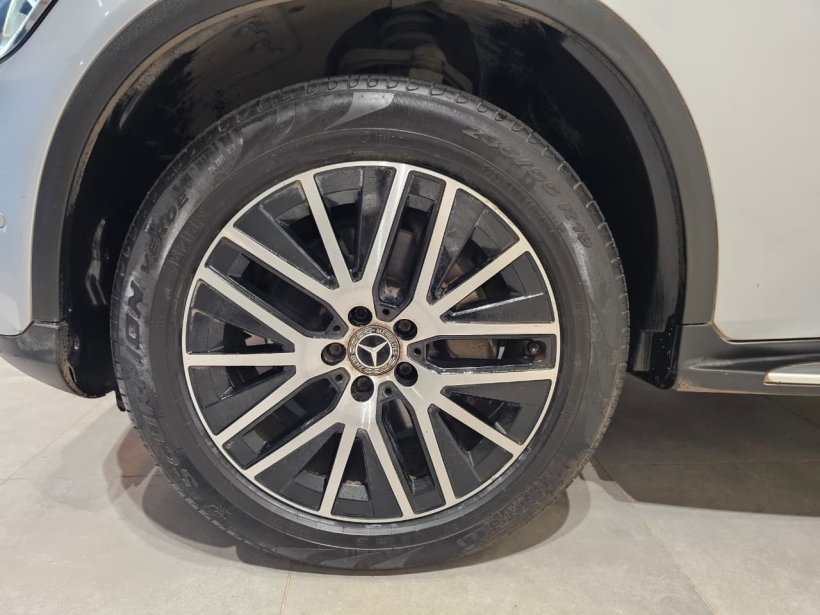 Mercedes Benz GLC 200 Progressive