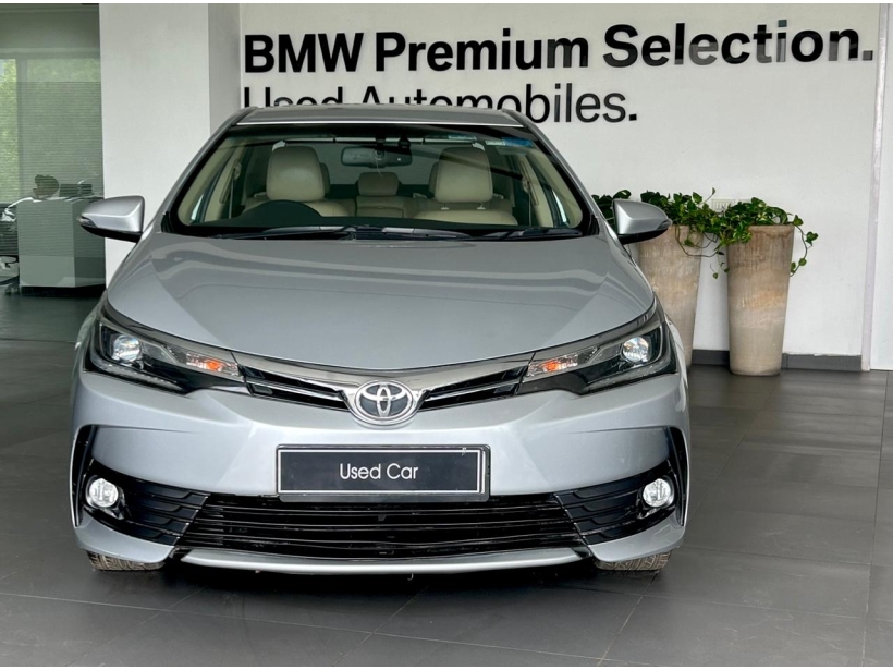 Toyota Corolla Altis VL AT Petrol