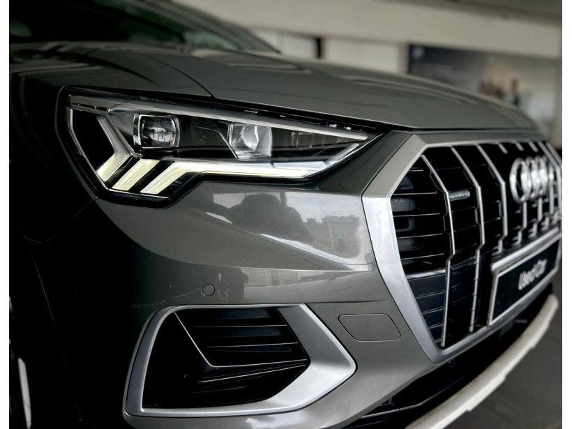 Audi Q3 40 TFSI Premium Plus