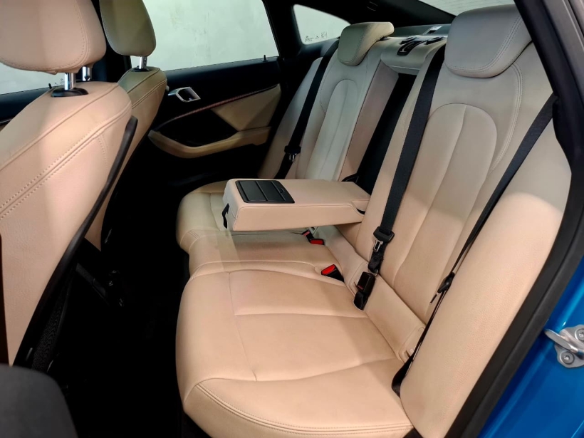 BMW 2 Series 220i M Sport