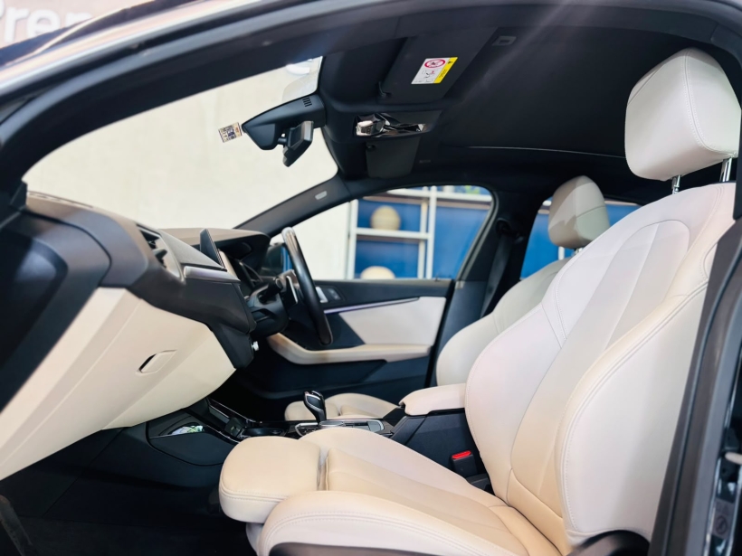BMW 2 Series 220i M Sport Pro