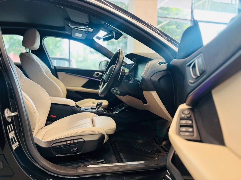 BMW 2 Series 220i M Sport Pro