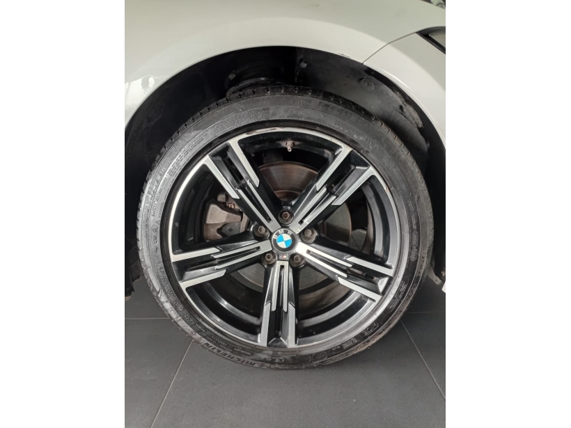 BMW 3 Series Gran Limousine 330Li M Sport