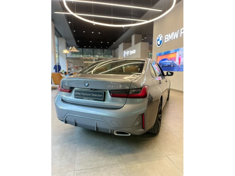BMW 3 Series Gran Limousine 330Li M Sport